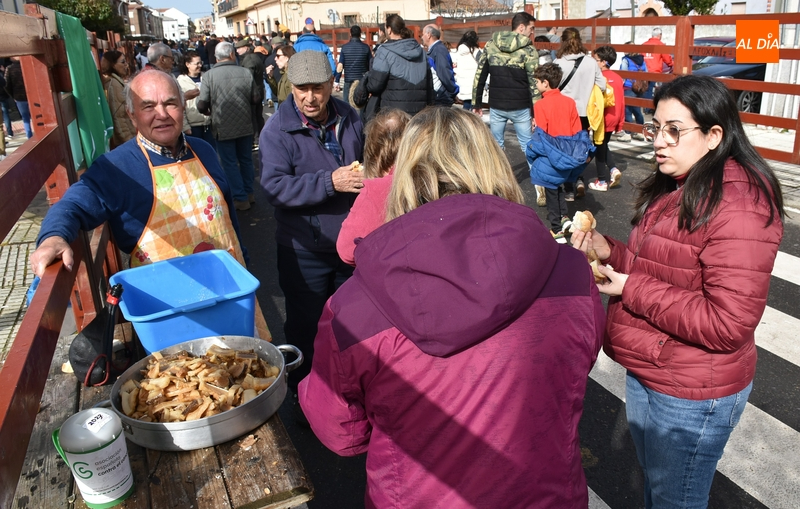 Recuperado el tradicional almuerzo solidario en el marco del encierro a caballo