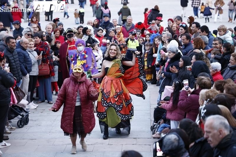 Diversidad y buen gusto en el desfile de Carnaval de Avesal