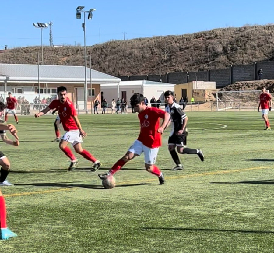 El Salamanca UDS se lleva el derbi ante Unionistas B y mantiene vivo el sueño de subir a Liga Nacional (0-1)
