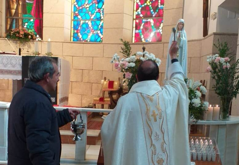 Donan una Virgen a la Parroquia de Sancti-Spíritus tras salir ilesos 4 jóvenes de un accidente