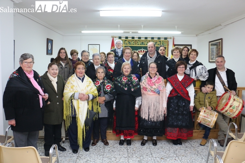 Claudia Vicente es alcaldesa de Mieza por un día