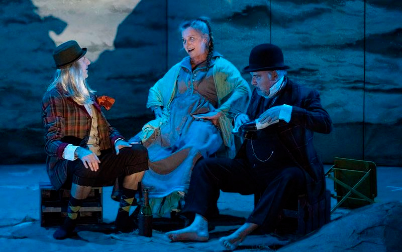 Helena Pimenta regresa a su Salamanca con UR Teatro