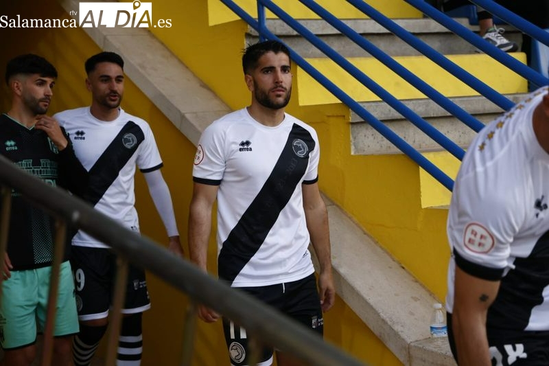 Unionistas luce por primera y única vez su camiseta especial por el centenario de la UDS
