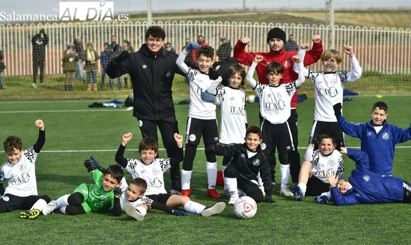 La emoción por el regreso del fútbol base tras el Carnaval, marcado por el intenso frío salmantino