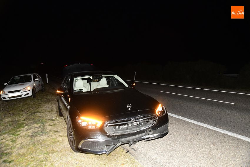 Dos vehículos y un perro de grandes dimensiones se ven involucrados en un accidente de tráfico en la A-62 a la altura de Ciudad Rodrigo