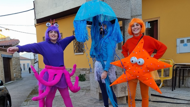 Extraordinaria participación de disfraces en el Carnaval de Villavieja de Yeltes