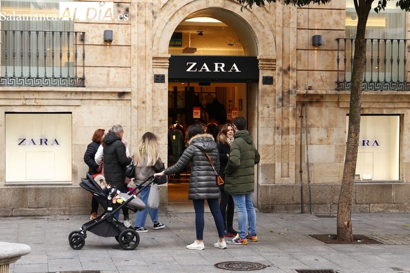 Desde este martes puedes solicitar la nueva ayuda de la Junta por niños nacidos o adoptados desde el 1 de enero