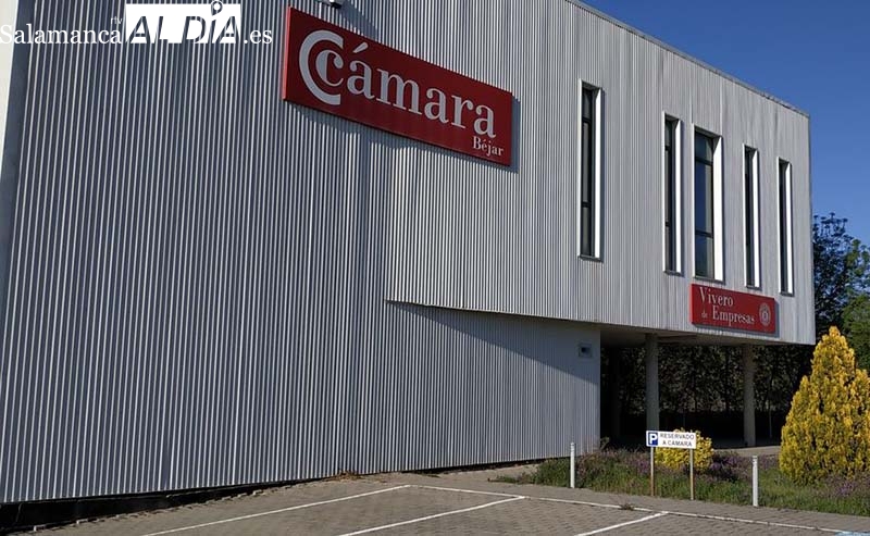 La Cámara de Comercio de Béjar y la Junta de Castilla y León consolidan la digitalización de las pymes para incrementar su rentabilidad y reducir costes 