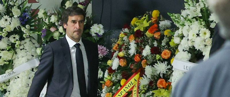 El madridismo se despide de Amancio Amaro en su capilla ardiente: Raúl, Florentino Pérez...