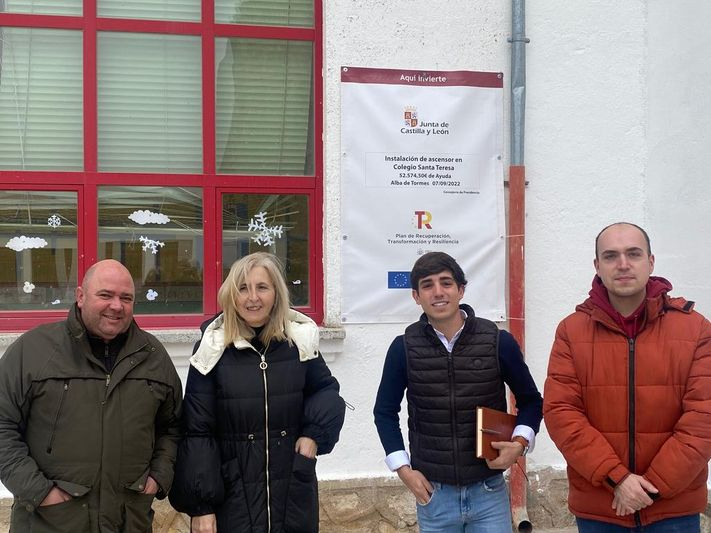 Finalizadas las obras de construcción de un ascensor en el CEIP santa Teresa