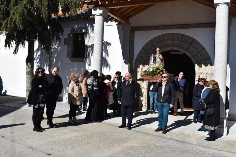 San Blas recorre las calles de Larrodrigo