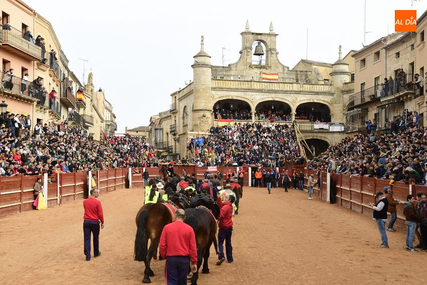 Identificados los responsables de un dron que sobrevolaba el Lunes de forma ilegal la novillada