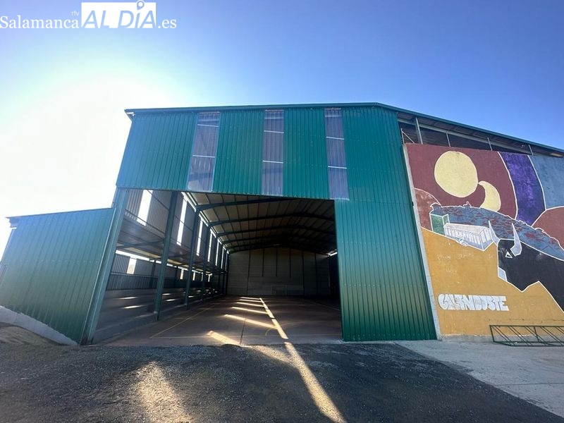 Galinduste finaliza las obras de cierre de la fachada del frontón municipal