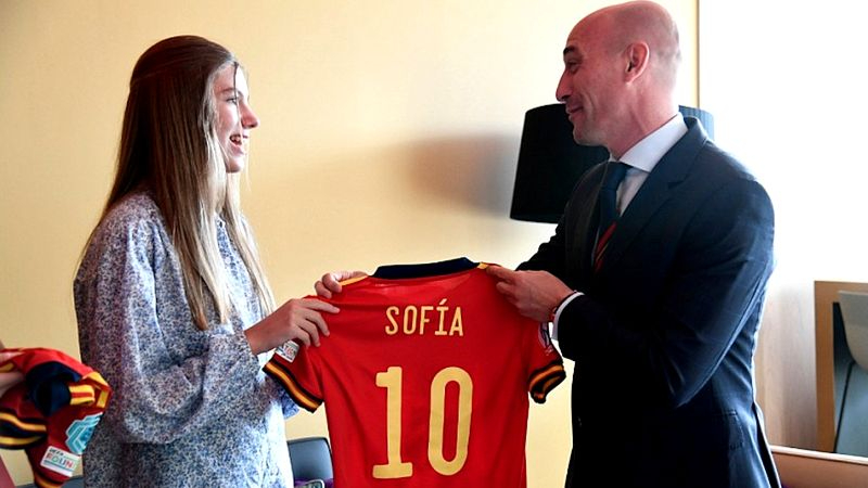 La infanta Sofía quiere ser futbolista y hará las pruebas en un equipo madrileño