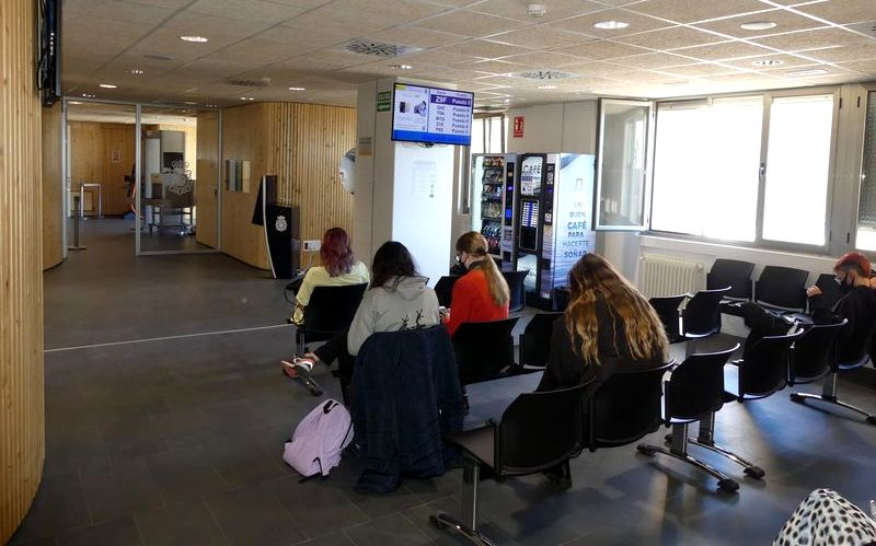 Salvan la vida de un hombre de 63 años que estaba renovando el DNI en la Comisaría