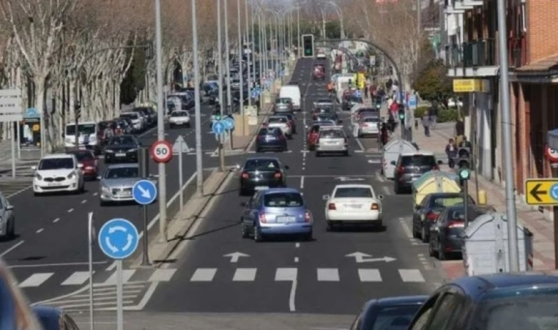 Vamos con mucho retraso respecto a otros países de la UE para el fin de los vehículos diésel y gasolina