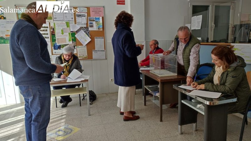 Los salmantinos acuden a las urnas para decidir el futuro del campo 
