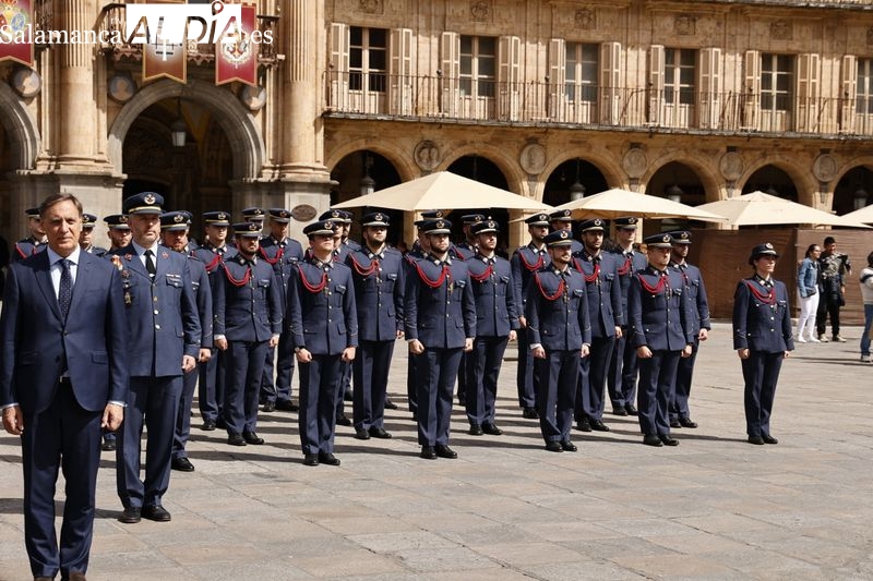 Salamanca nombra Huéspedes Distinguidos a 31 alféreces de la Academia del Aire