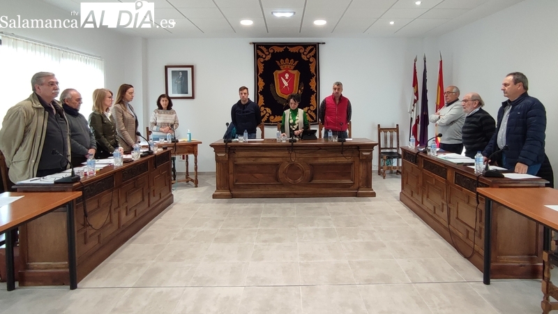 El pleno del Ayuntamiento de Vitigudino aprueba la derogación del ROM y una modificación de crédito por 64.442 euros