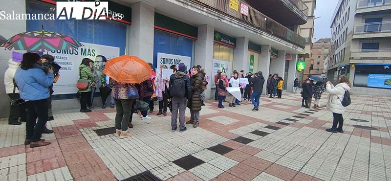 Béjar muestra su cara feminista 