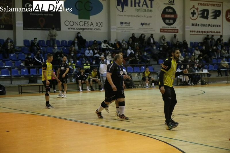 Sebas Elena, capitán del BM Salamanca: Vamos a partirnos el alma por quedarnos donde merecemos