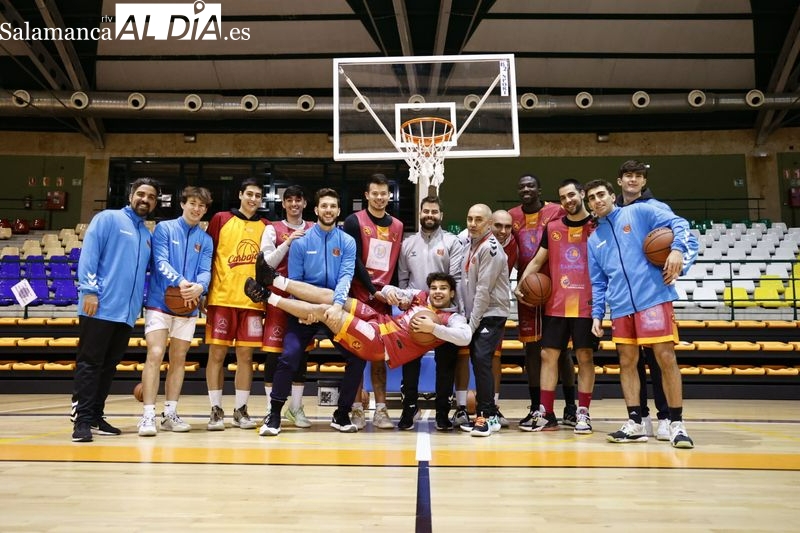 El CD Carbajosa, el equipo que va 17-0 y disparado hacia Liga EBA: El grupo humano que hemos formado es muy grande