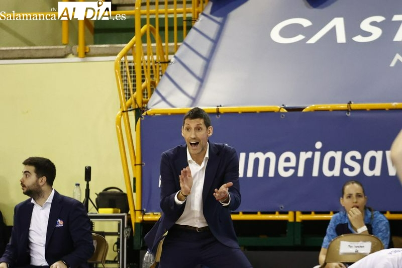 Pepe Vázquez: No es el partido que más feliz hace al entrenador, pero estoy satisfecho con la victoria