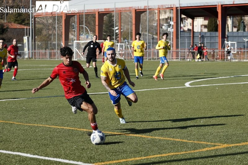 El Béjar no quiere sustos con el liderato de Provincial y gana al filial del Monterrey (2-5)