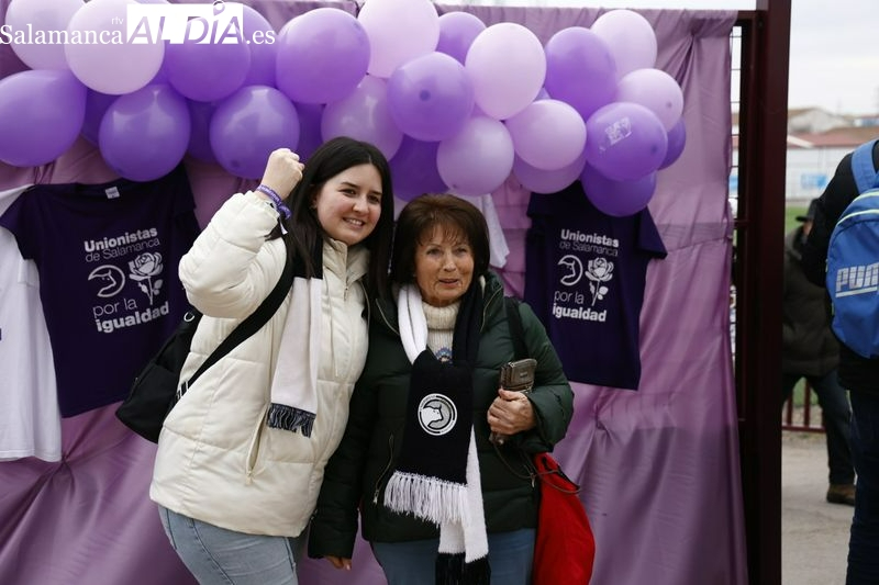 El deporte salmantino se tiñe de morado para visibilizar el 8M
