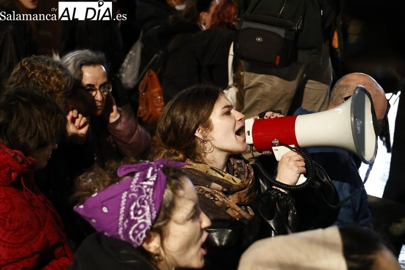 Tú lo que necesitas es que te metan una tarjeta, el comentario de un vigilante denunciado en Salamanca por el Movimiento Feminista 