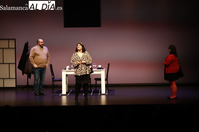 El Teatro Liceo acoge el estreno de la obra Bajar las escaleras de espaldas, de la compañía Edulogic Teatro