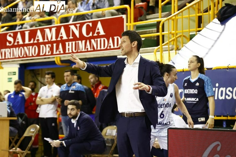 Pepe Vázquez: Muchos niños y niñas se han hecho hoy del Perfumerías Avenida al 100%