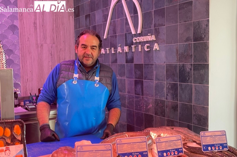 Desembarca en la Plaza Nueva de Peñaranda Coruña Atlántica con los mejores pescados y mariscos frescos y la mayor variedad en congelados
