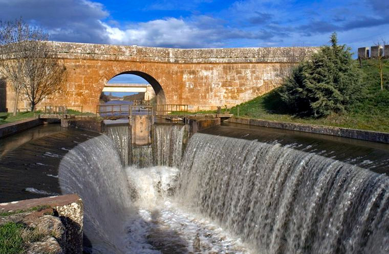 Descubre Castilla y León: cuatro rutas para perderse y encontrarse