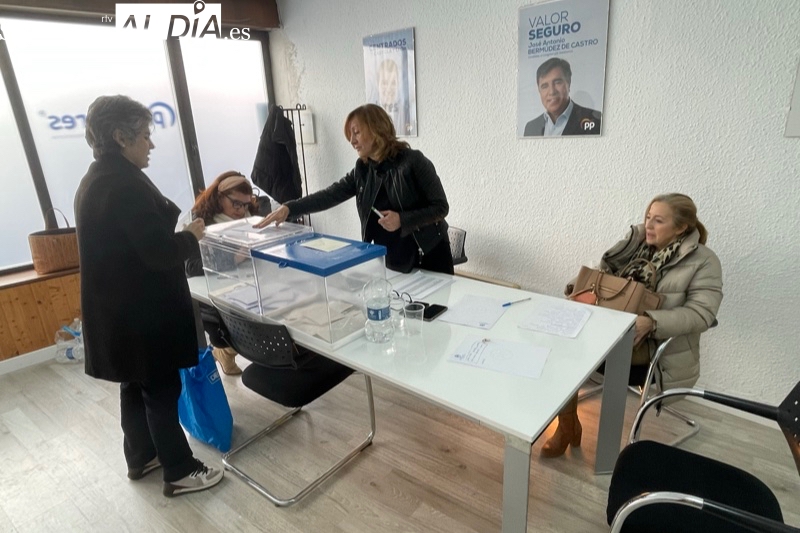 El Partido Popular de Peñaranda vive una intensa jornada de votaciones para elegir a su líder provincial