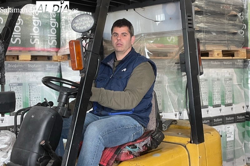 Me entristece la falta de relevo generacional en ayuntamientos y empresas del medio rural, que los jóvenes pasen. Es un problema de futuro