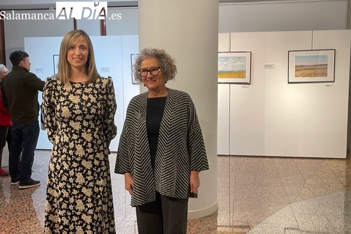 El CDS recorre los ‘paisajes de Castilla’ a través de la exposición de acuarelas de Carmen Sánchez Blázquez