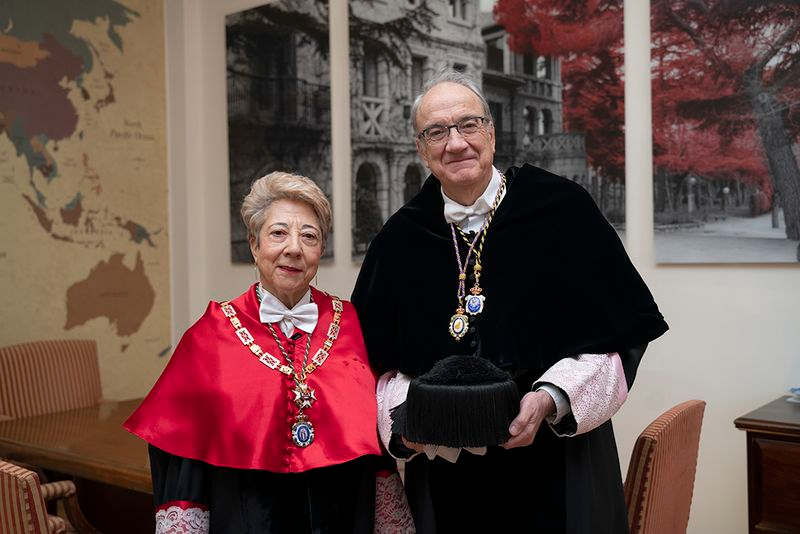 La salmantina Araceli Mangas, distinguida como doctora honoris causa por la Universidad Nebrija