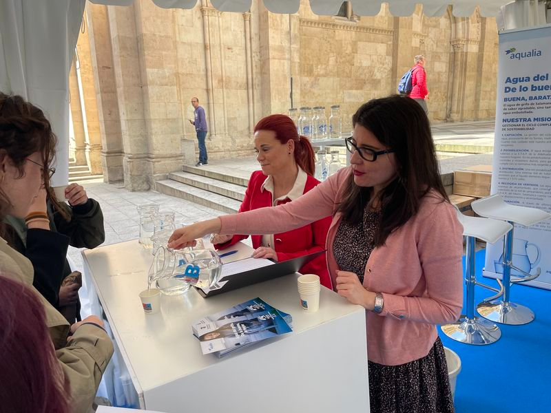 Una cata de aguas en la calle lo confirma: la mejor, la del grifo