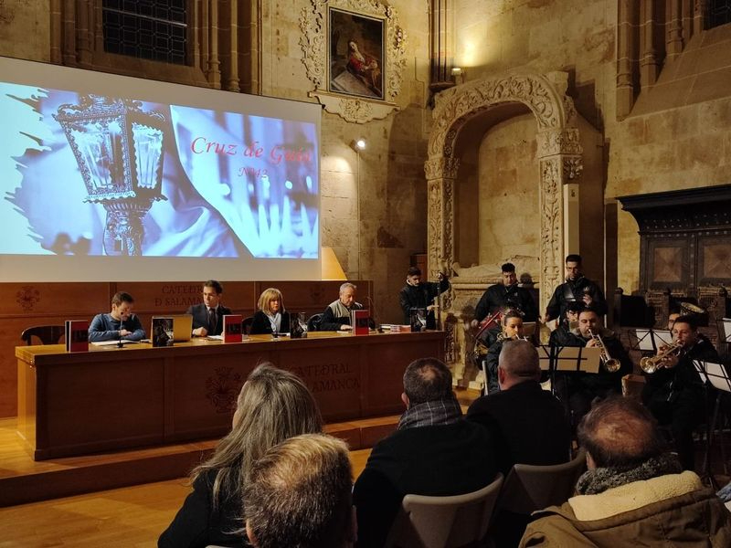 Presentación del número 42 de la revista Cruz de Guía