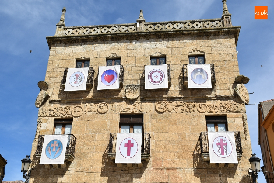 La Semana Santa ya se deja sentir en la Plaza Mayor