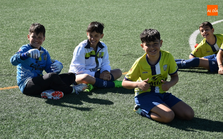 Eh, sácanos una foto: Esperando su turno