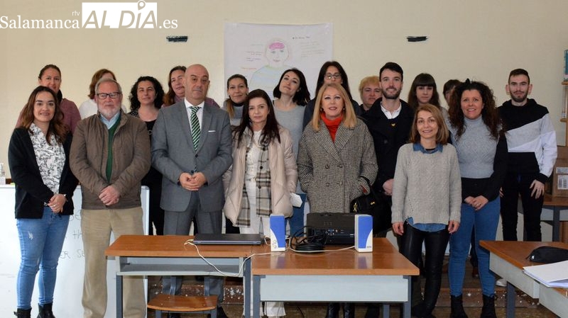 Doce desempleados se forman en Atención Sociosanitaria en Lumbrales a través de un taller del ECyL