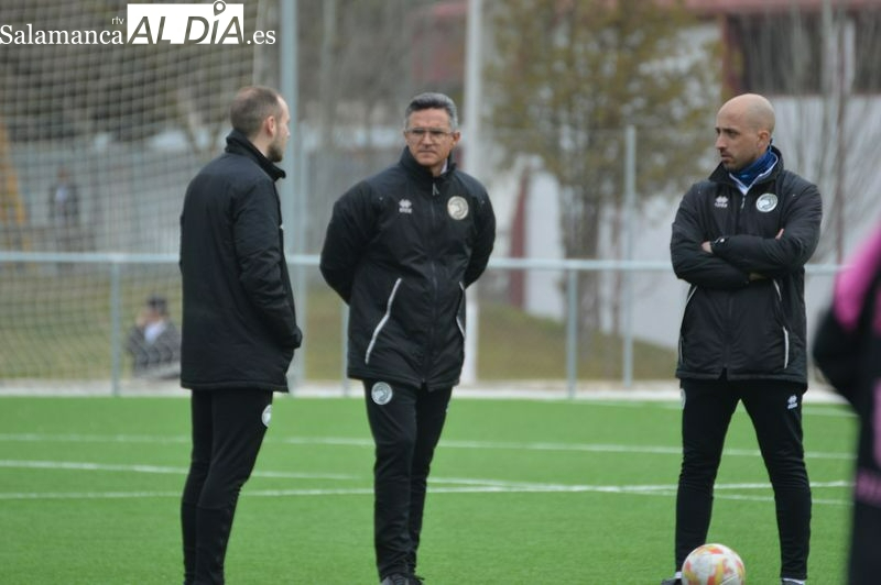 El análisis de Víctor Aguirre del Linense: Koroma, Perdomo, Guti o Joao ofrecen cosas distintas. Arriba tiene dinamita