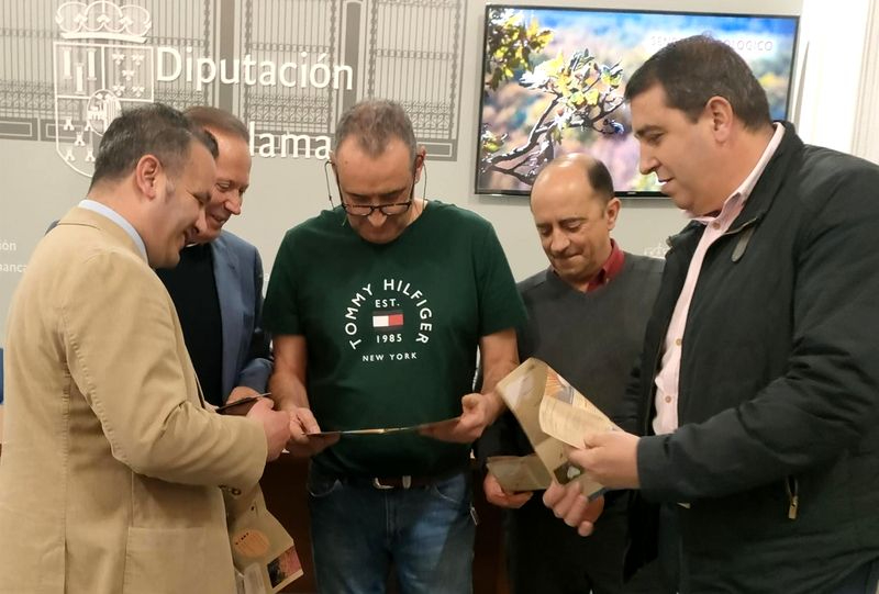 La provincia de Salamanca estrena un sendero micológico entre El Cabaco y Nava de Francia