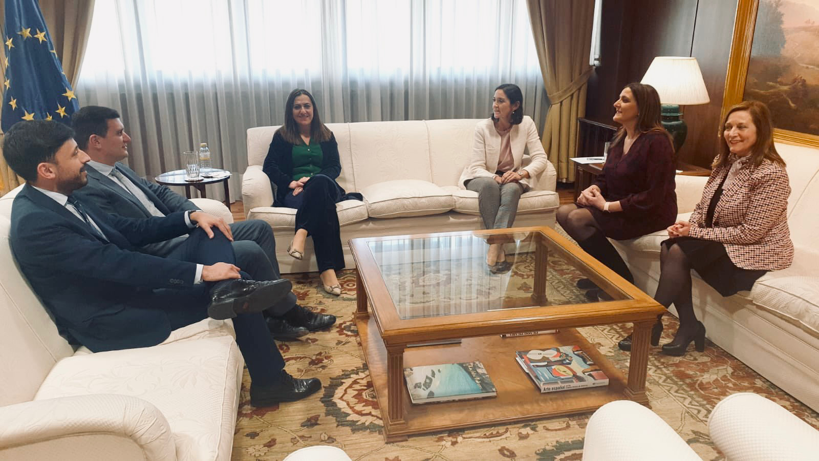 El desarrollo de Peñaranda, protagonista en una reunión entre la ministra de Industria y Dulca