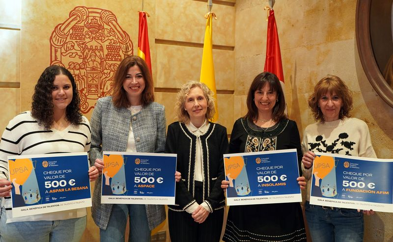 El gesto solidario de la UPSA con cuatro ONG salmantinas 