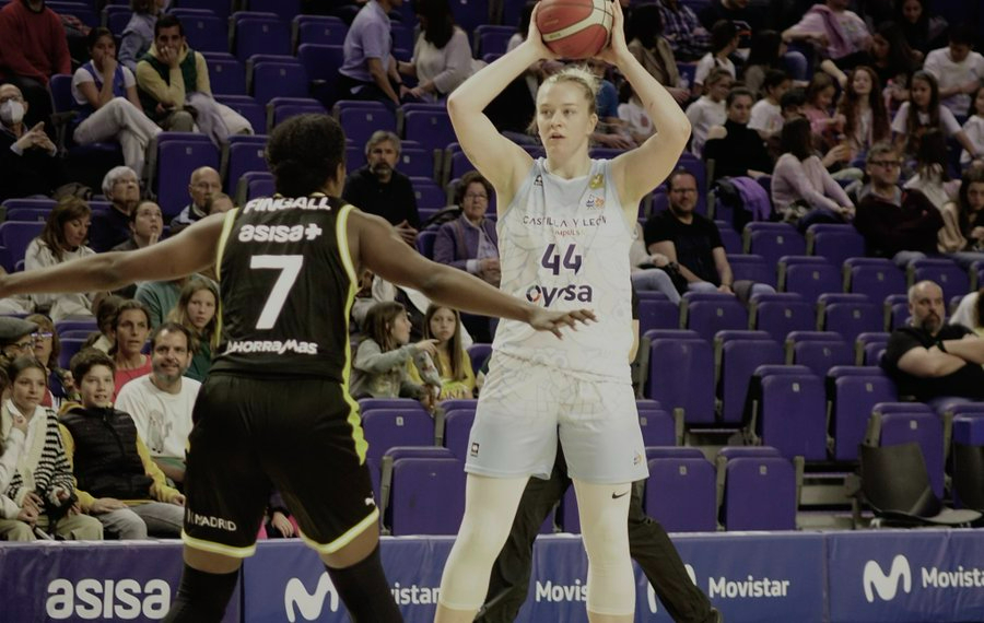 El Perfumerías Avenida paga el peaje europeo y pierde en el WiZink (78-72)