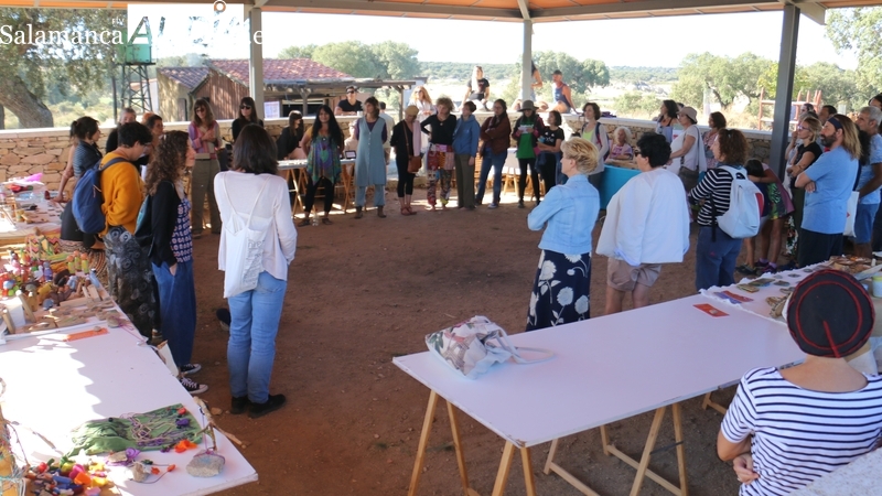 Adezos pone en marcha un encuentro de la mujer en el oeste salmantino y la revista ‘Impulso de mujer’