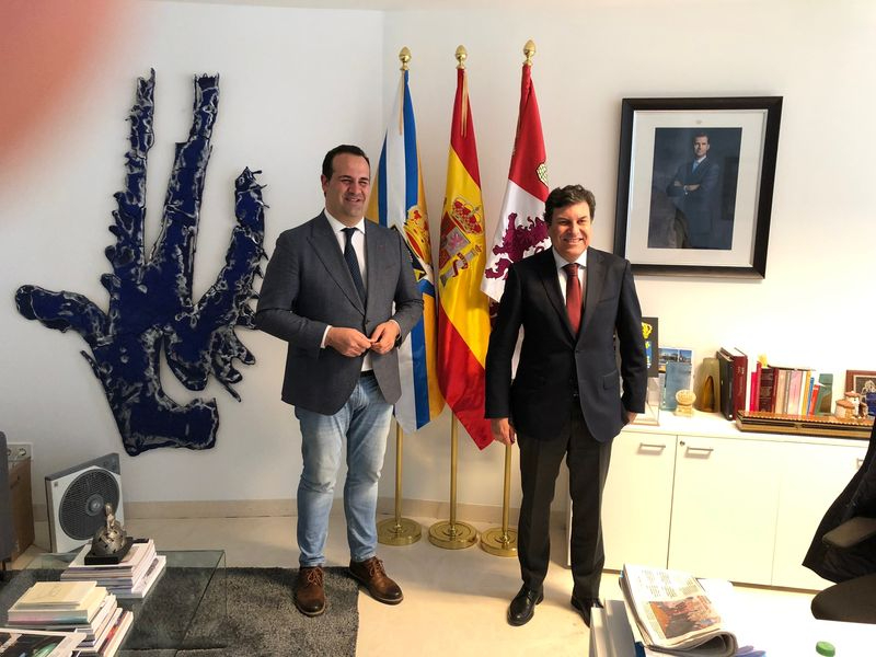 Impulso al desarrollo de un centro de emprendimiento e innovación en Santa Marta